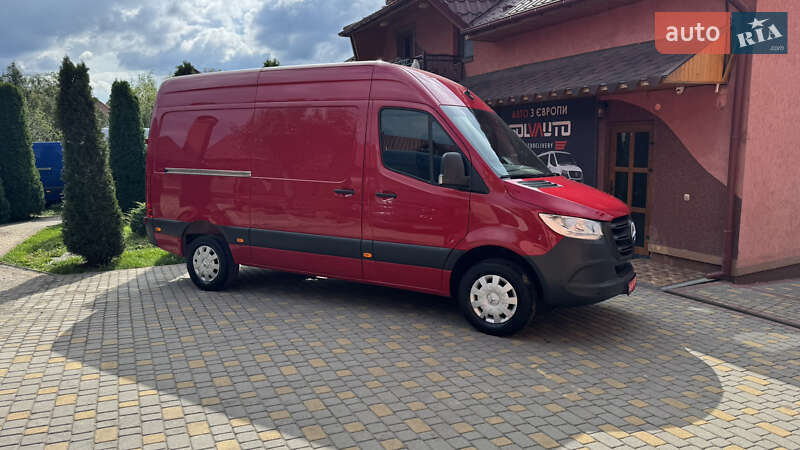 Вантажний фургон Mercedes-Benz Sprinter 2021 в Сваляві