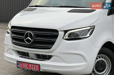 Грузовой фургон Mercedes-Benz Sprinter 2021 в 