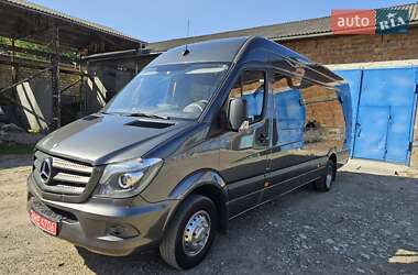 Туристический / Междугородний автобус Mercedes-Benz Sprinter 2013 в 