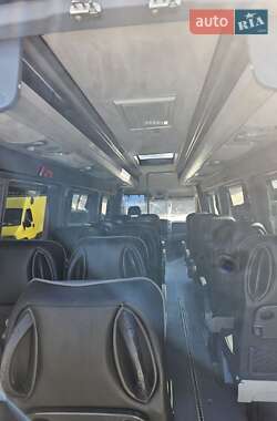 Туристический / Междугородний автобус Mercedes-Benz Sprinter 2013 в 