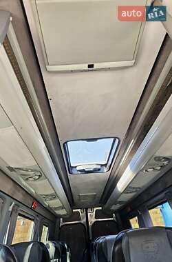 Туристический / Междугородний автобус Mercedes-Benz Sprinter 2013 в 