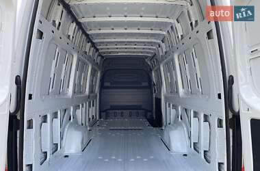 Грузовой фургон Mercedes-Benz Sprinter 2020 в 