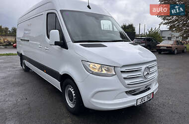 Грузовой фургон Mercedes-Benz Sprinter 2020 в 