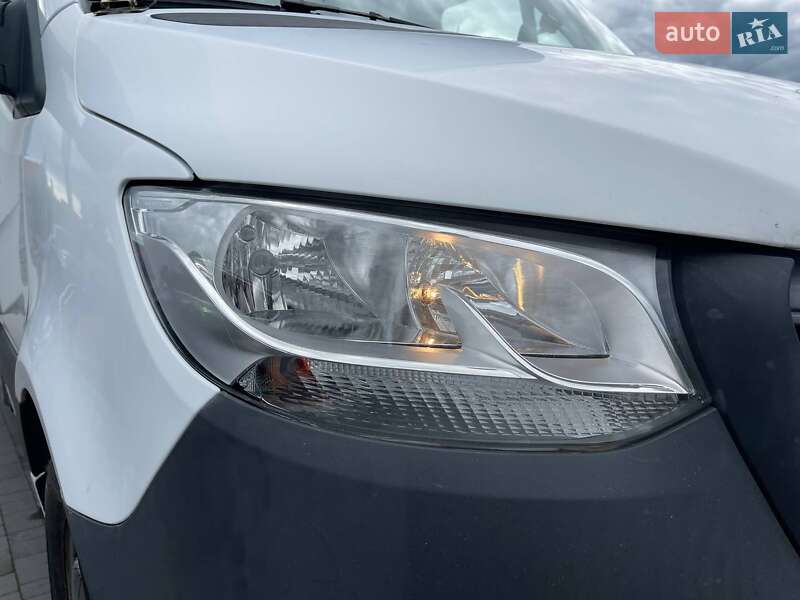 Грузовой фургон Mercedes-Benz Sprinter 2018 в Львове