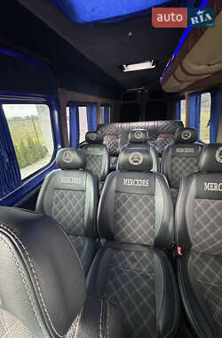 Микроавтобус Mercedes-Benz Sprinter 2006 в 