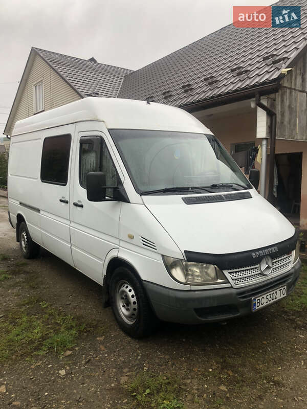 Микроавтобус Mercedes-Benz Sprinter 2003 в Хырове