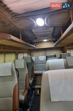 Туристический / Междугородний автобус Mercedes-Benz Sprinter 2006 в 