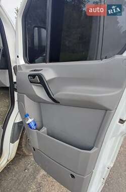 Грузовой фургон Mercedes-Benz Sprinter 2014 в 