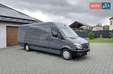 Грузовой фургон Mercedes-Benz Sprinter 2017 в 