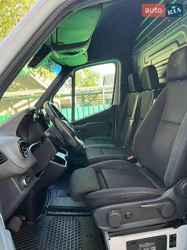 Грузовой фургон Mercedes-Benz Sprinter 2019 в Жмеринке