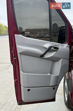 Грузовой фургон Mercedes-Benz Sprinter 2010 в 
