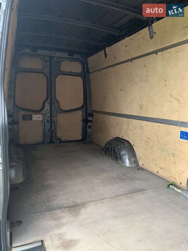 Микроавтобус грузовой (до 3,5т) Mercedes-Benz Sprinter 2012 в Иваничах
