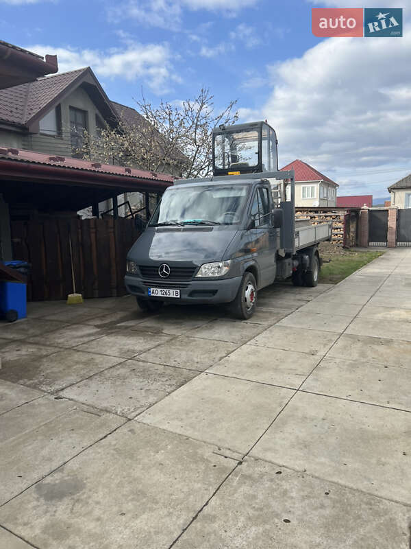 Самосвал Mercedes-Benz Sprinter 2005 в Мукачево