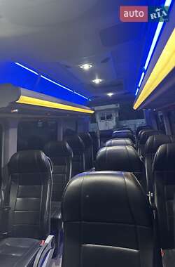Туристический / Междугородний автобус Mercedes-Benz Sprinter 2015 в 