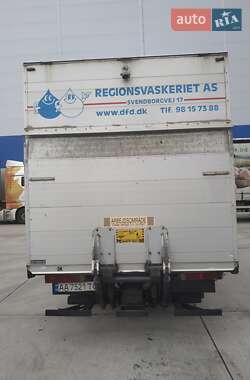 Грузовой фургон Mercedes-Benz Sprinter 2005 в 