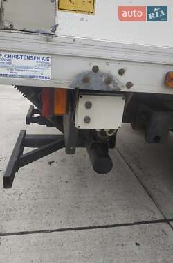 Грузовой фургон Mercedes-Benz Sprinter 2005 в 
