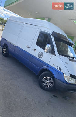 Грузовой фургон Mercedes-Benz Sprinter 2003 в 