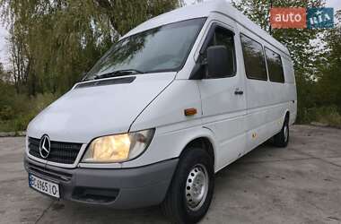 Грузопассажирский фургон Mercedes-Benz Sprinter 2005 в Дрогобыче