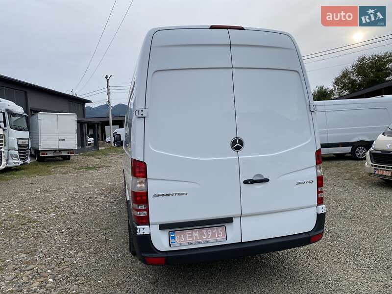 Грузовой фургон Mercedes-Benz Sprinter 2018 в Хусте