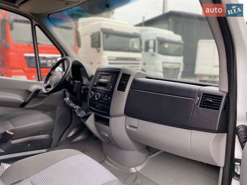 Грузовой фургон Mercedes-Benz Sprinter 2018 в Хусте