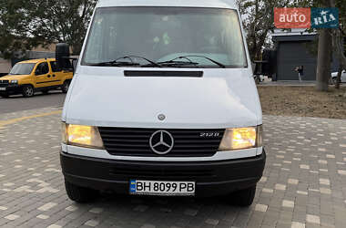 Грузопассажирский фургон Mercedes-Benz Sprinter 1999 в 