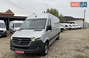 Грузовой фургон Mercedes-Benz Sprinter 2023 в 