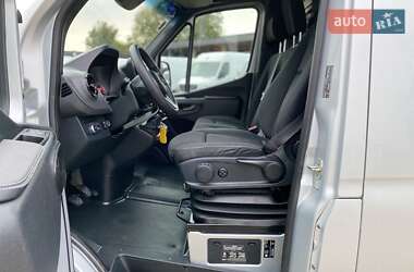 Грузовой фургон Mercedes-Benz Sprinter 2023 в 