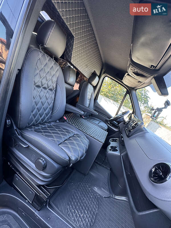 Микроавтобус Mercedes-Benz Sprinter 2019 в Ровно фото 31 Микроавтобус Mercedes-Benz Sprinter 2019 в Ровно