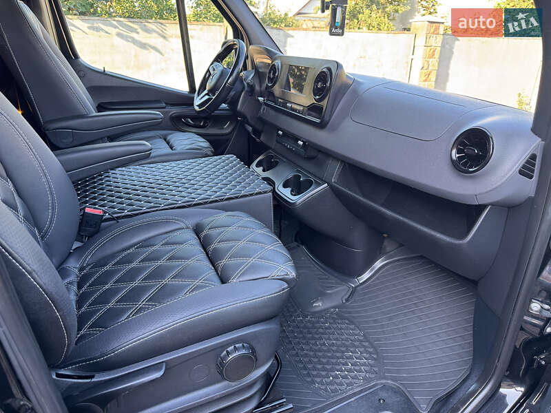 Микроавтобус Mercedes-Benz Sprinter 2019 в Ровно фото 30 Микроавтобус Mercedes-Benz Sprinter 2019 в Ровно