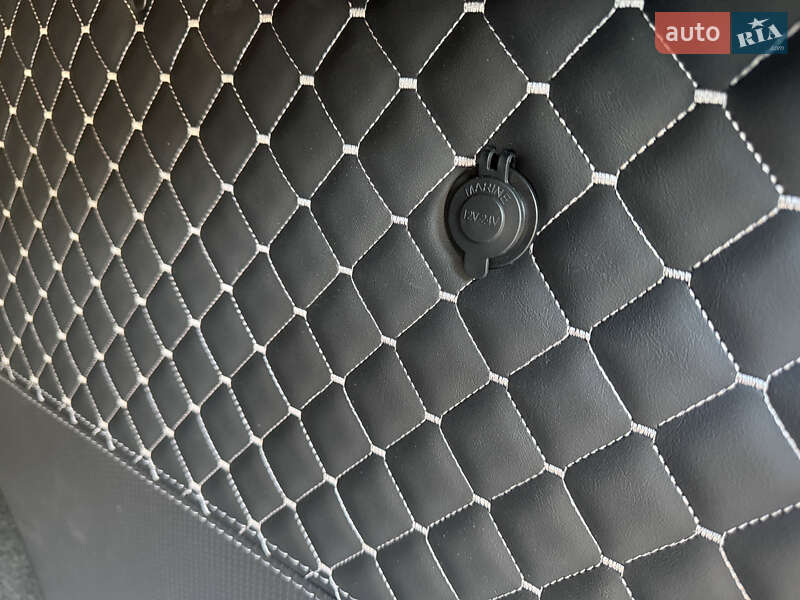 Микроавтобус Mercedes-Benz Sprinter 2019 в Ровно фото 42 Микроавтобус Mercedes-Benz Sprinter 2019 в Ровно