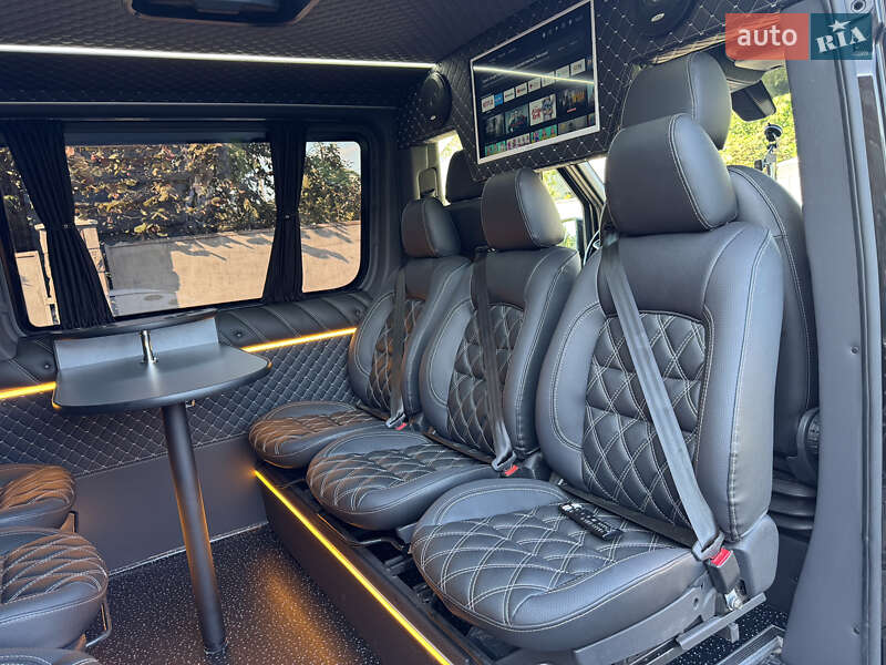 Микроавтобус Mercedes-Benz Sprinter 2019 в Ровно фото 58 Микроавтобус Mercedes-Benz Sprinter 2019 в Ровно