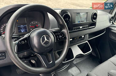 Грузовой фургон Mercedes-Benz Sprinter 2020 в 