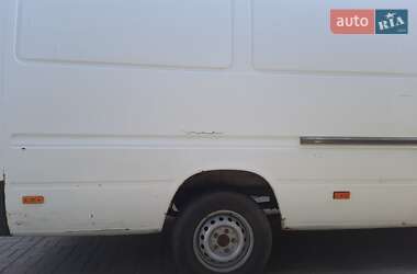 Грузовой фургон Mercedes-Benz Sprinter 2003 в 