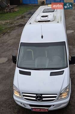 Туристический / Междугородний автобус Mercedes-Benz Sprinter 2012 в 