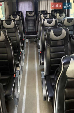 Микроавтобус Mercedes-Benz Sprinter 2010 в 