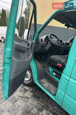Грузовой фургон Mercedes-Benz Sprinter 2003 в 