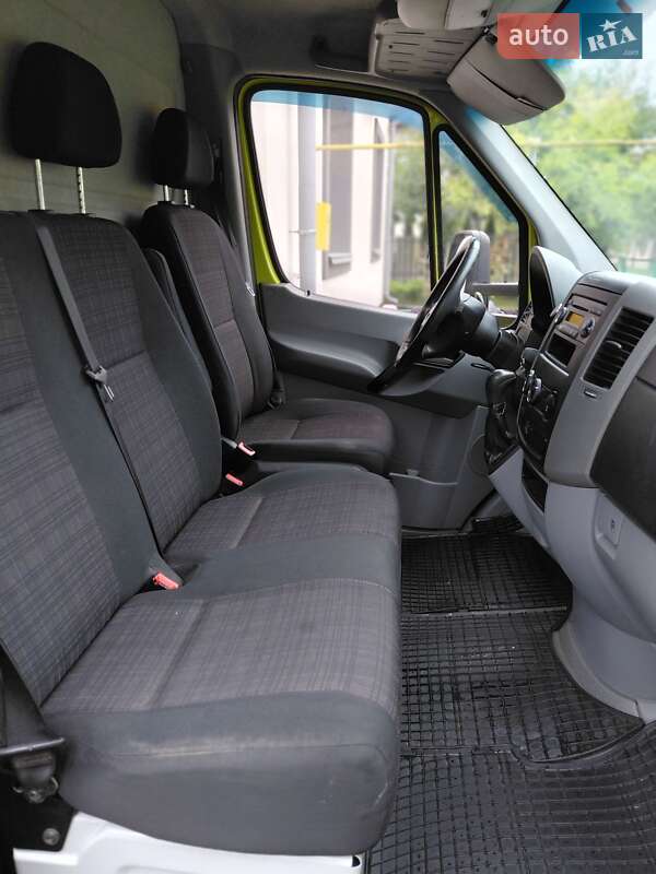 Грузовой фургон Mercedes-Benz Sprinter 2012 в Ивано-Франковске фото 27 Грузовой фургон Mercedes-Benz Sprinter 2012 в Ивано-Франковске