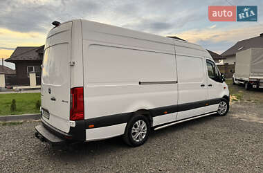 Грузовой фургон Mercedes-Benz Sprinter 2019 в 