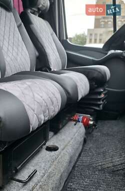 Грузопассажирский фургон Mercedes-Benz Sprinter 2006 в 