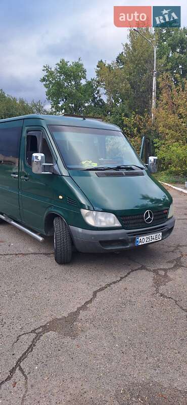 Микроавтобус Mercedes-Benz Sprinter 2004 в Виноградове