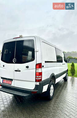 Грузовой фургон Mercedes-Benz Sprinter 2016 в 