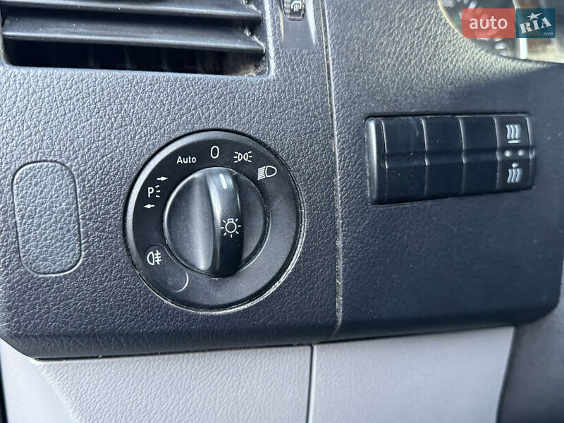 Вантажний фургон Mercedes-Benz Sprinter 2015 в Іршаві