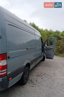 Грузовой фургон Mercedes-Benz Sprinter 2015 в  фото 9 Грузовой фургон Mercedes-Benz Sprinter 2015 в