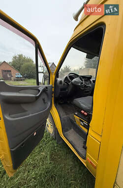 Микроавтобус грузовой (до 3,5т) Mercedes-Benz Sprinter 2003 в 