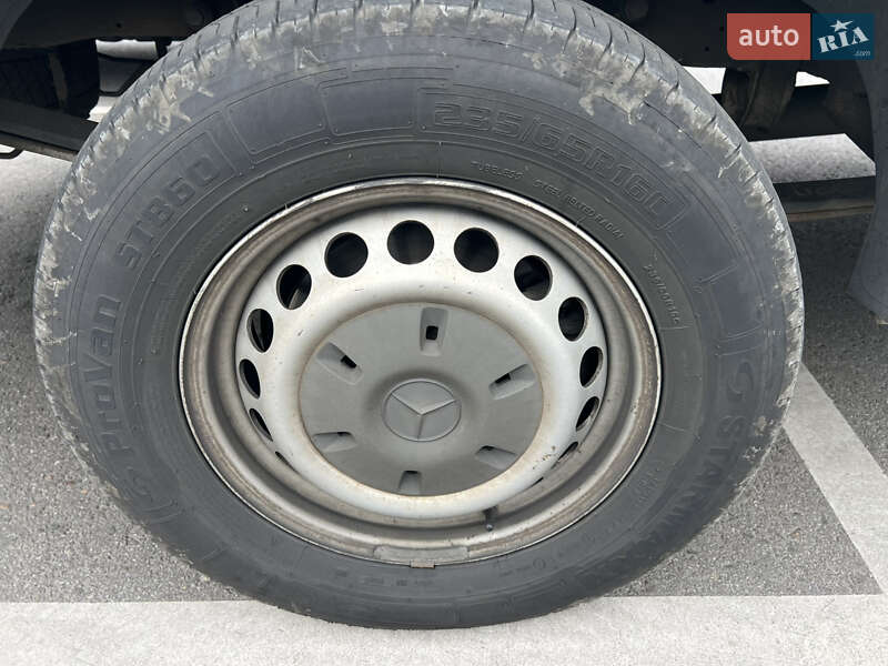 Вантажний фургон Mercedes-Benz Sprinter 2017 в Дніпрі