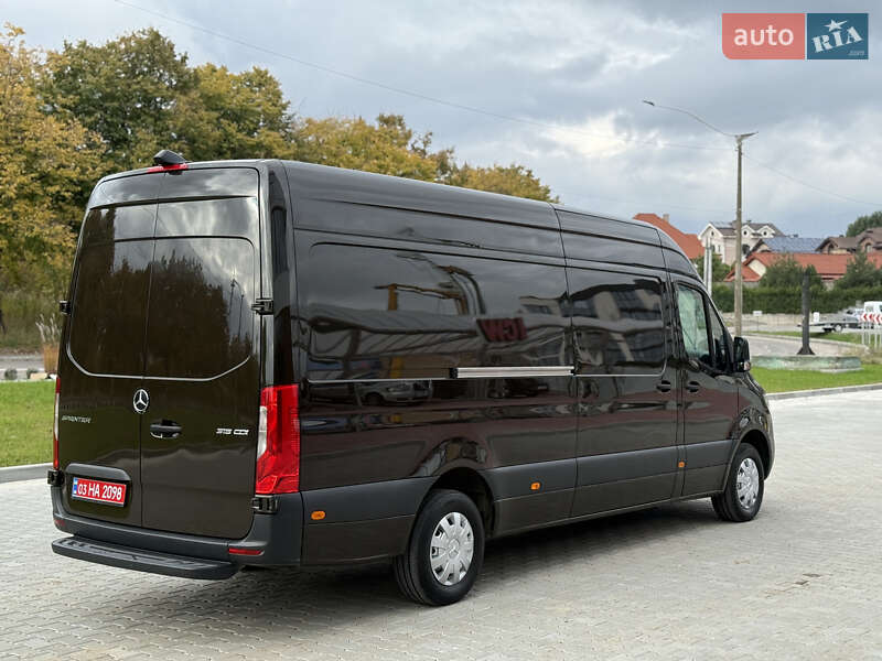 Грузовой фургон Mercedes-Benz Sprinter 2022 в Ровно