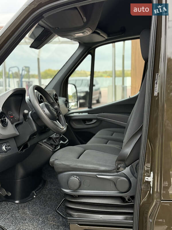 Грузовой фургон Mercedes-Benz Sprinter 2022 в Ровно