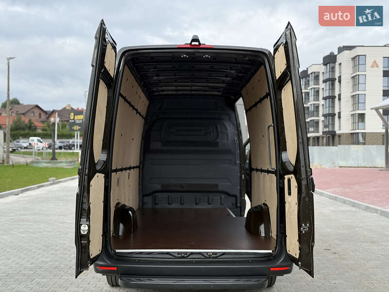 Грузовой фургон Mercedes-Benz Sprinter 2022 в Ровно