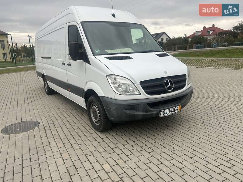 Mercedes-Benz Sprinter 2011 Mercedes-Benz Sprinter 2011