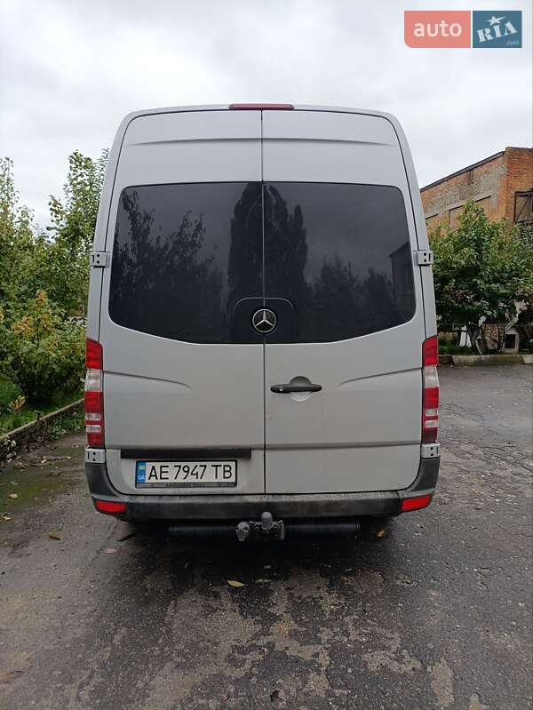 Микроавтобус Mercedes-Benz Sprinter 2011 в Синельниково